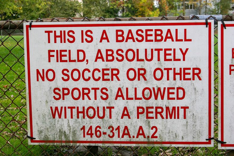 Ein Baseballfeld ist kein Sandkasten!