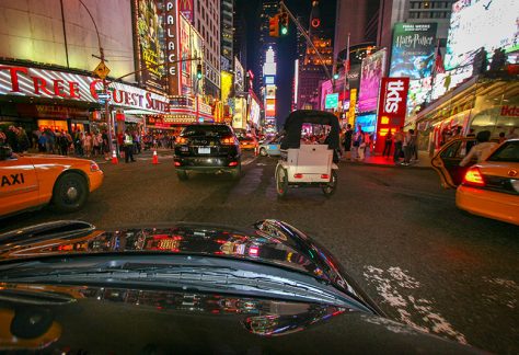 Times Square bei Nacht