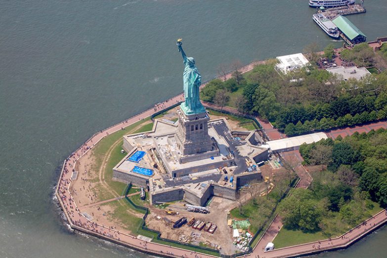 Lady Liberty begrüßt uns