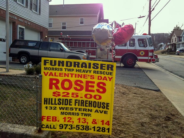 Valentine’s Day-Rosen bei der Feuerwehr