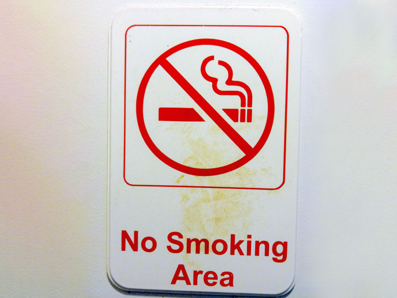 NO SMOKING