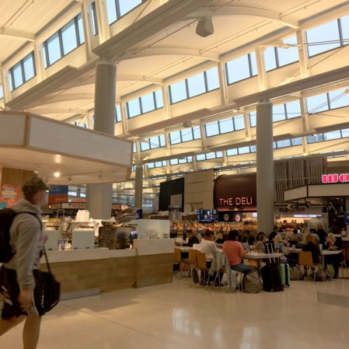 Dreh-und Angelpunkt Airport